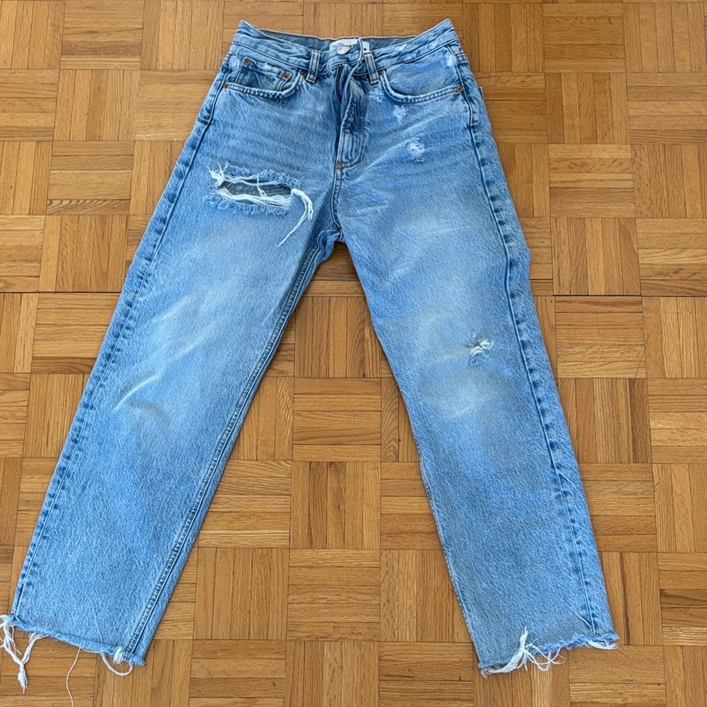 Zara Light Blue Ripped Jeans 4